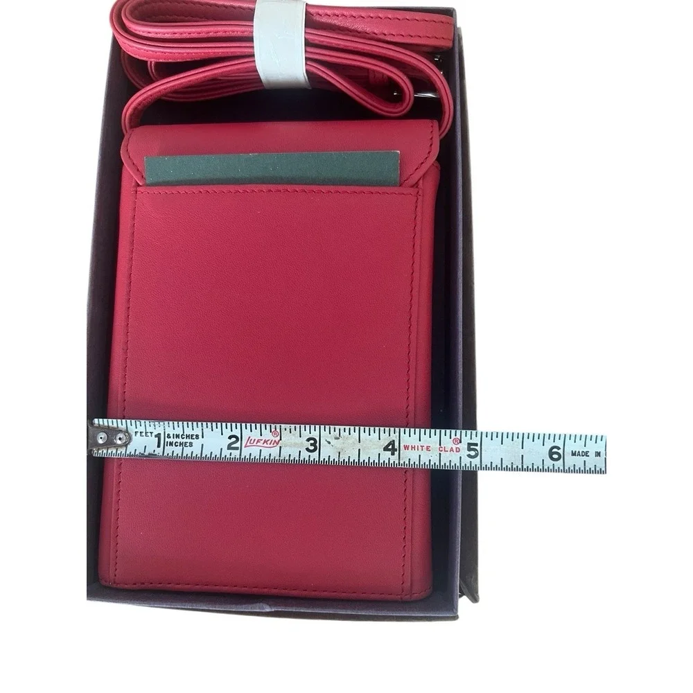 Royce Red Leather Crossbody Passport Travel Wallet With Adjustable Strap‎ NIB